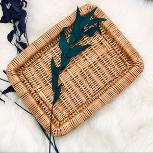 BROWN FLAT SQUARE WICKER BASKET